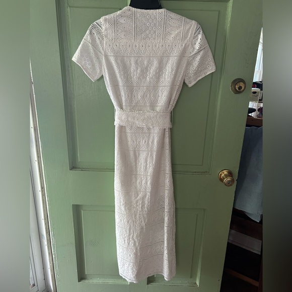 Cartolina Nantucket The Ophelia Dress in white eyelet - Picture 7 of 11
